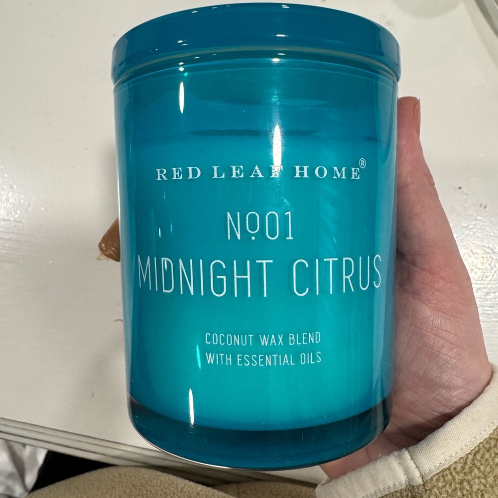 Midnight Citrus Candle - Blue red leaf home/ new